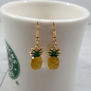 2" Danty Dangle Pineapple Earrings